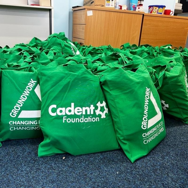 Cadent-Foundation-Groundwork-Join-Forces-with-Winter-Warmer-Packs_2.jpg Cadent-Foundation-Groundwork-Join-Forces-with-Winter-Warmer-Packs_2.jpg